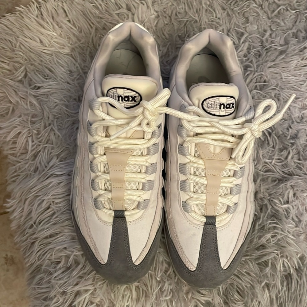 Nike Air Max 95 grey and white. Size 7.5 in men’s.